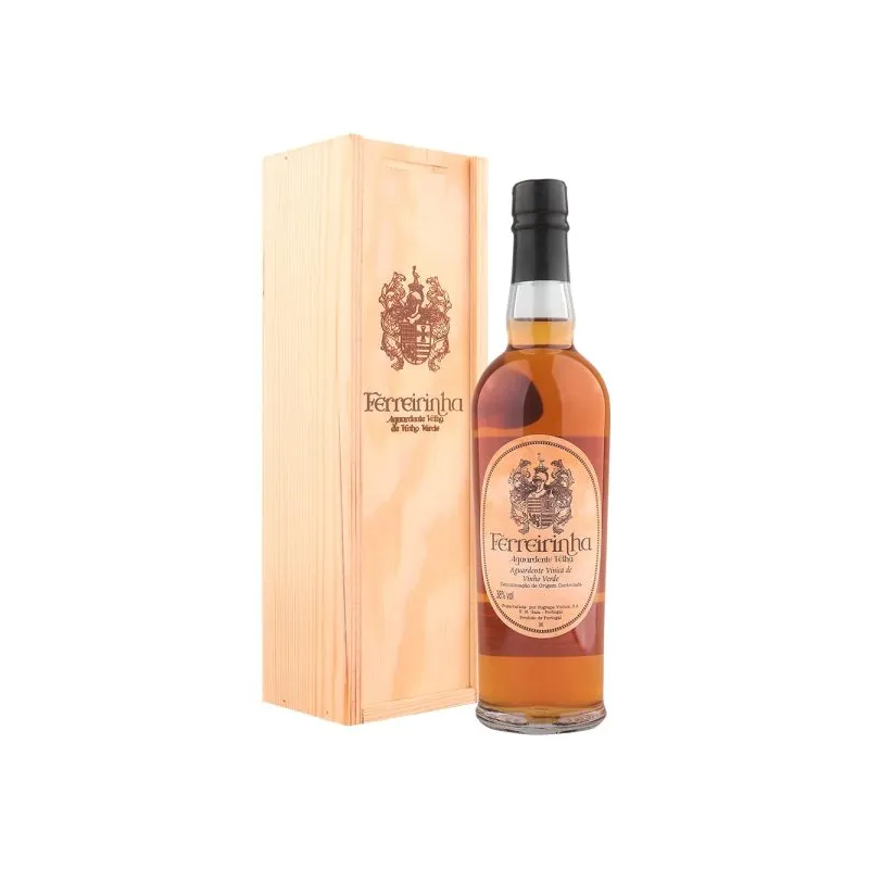 Aguardente Ferreirinha Caixa Madeira 70 Cl Aguardente Ferreirinha Caixa Madeira 70 Cl